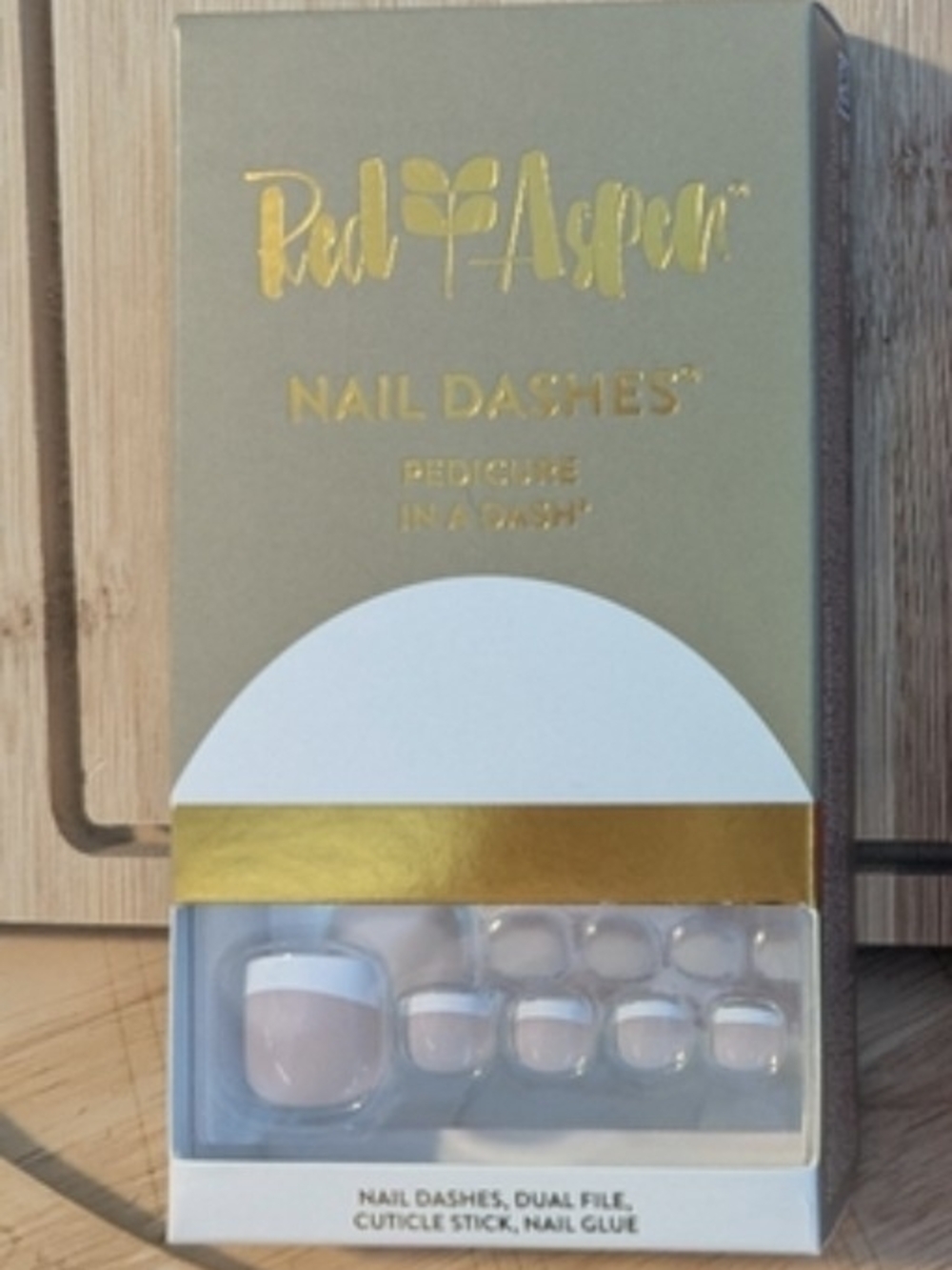 Red Aspen Nail Dashes Pedicure Set – Nude with White Tips